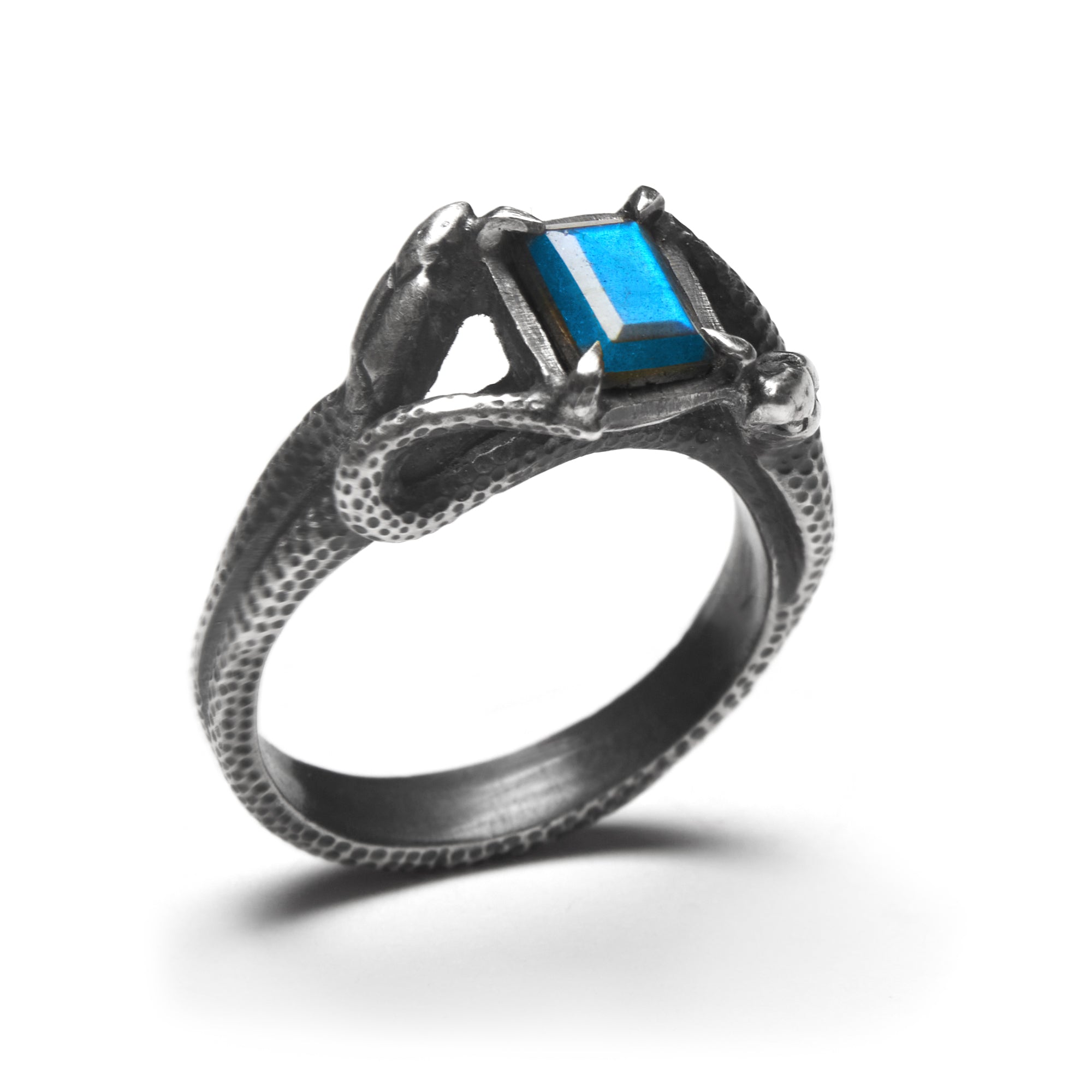 * Ready to Ship * Medusa Devotion Ring. Labradorite. Size 5.