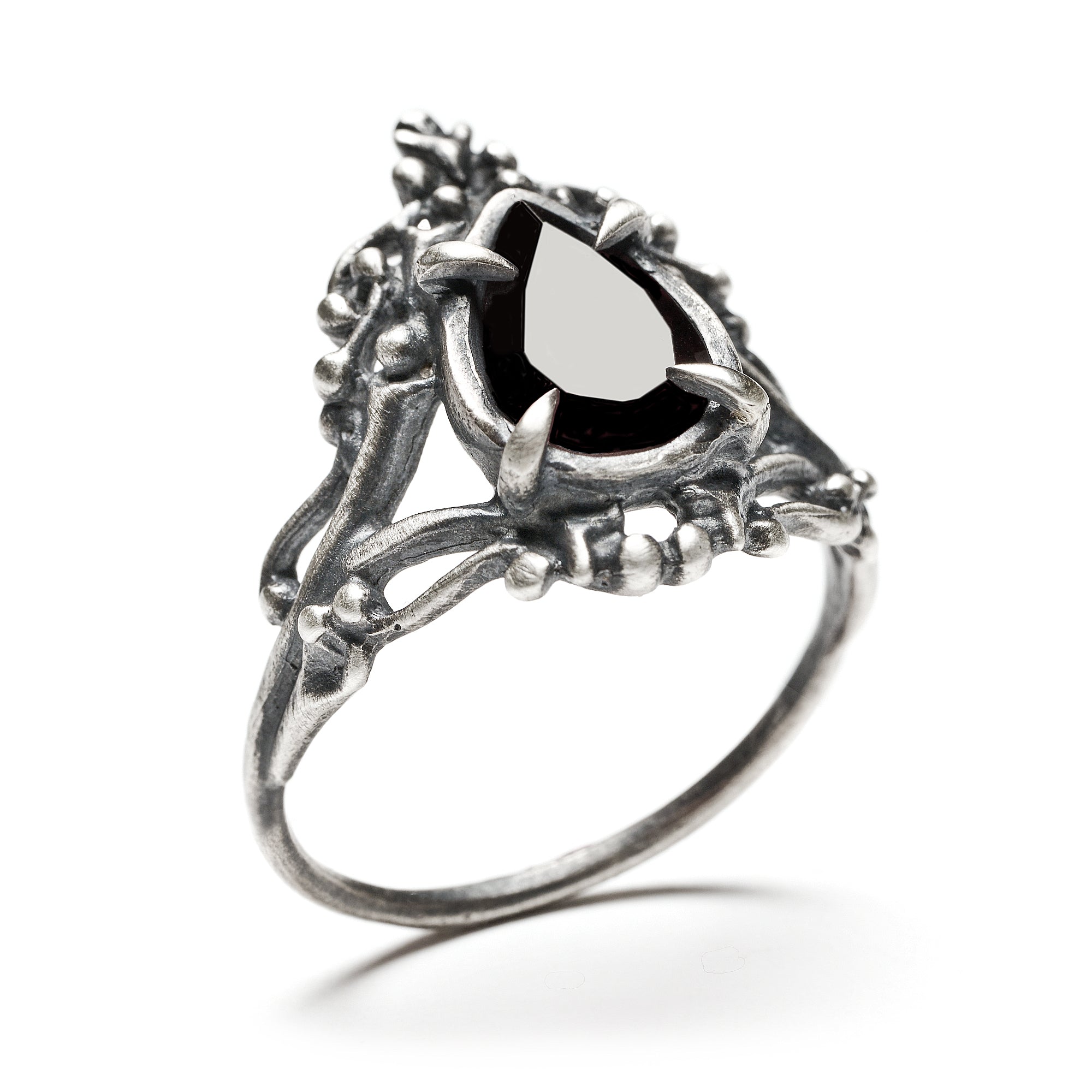 Petite Lethe Ring II. Onyx. *Limited*