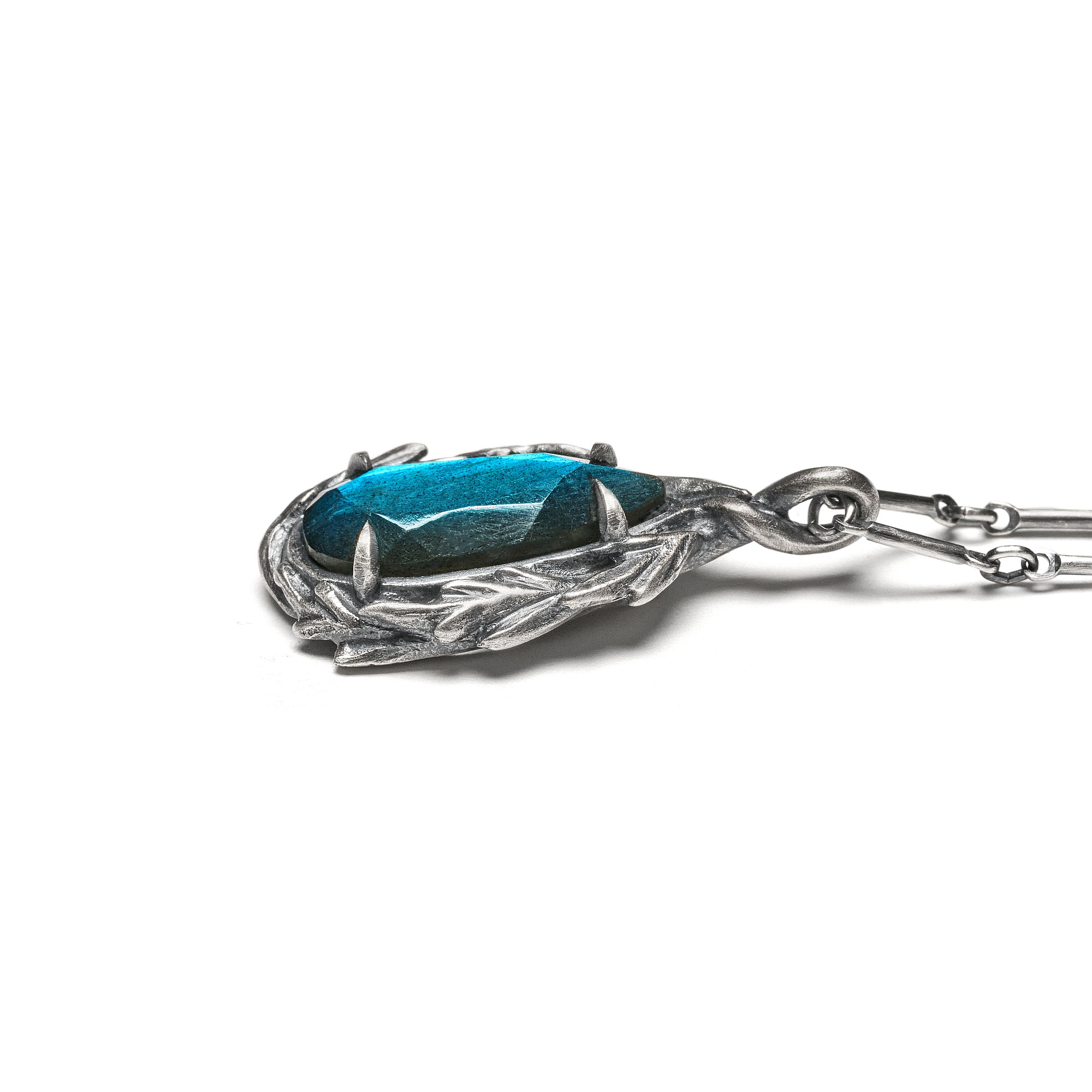 The Dreaming Stone. Labradorite Necklace. * Limited *
