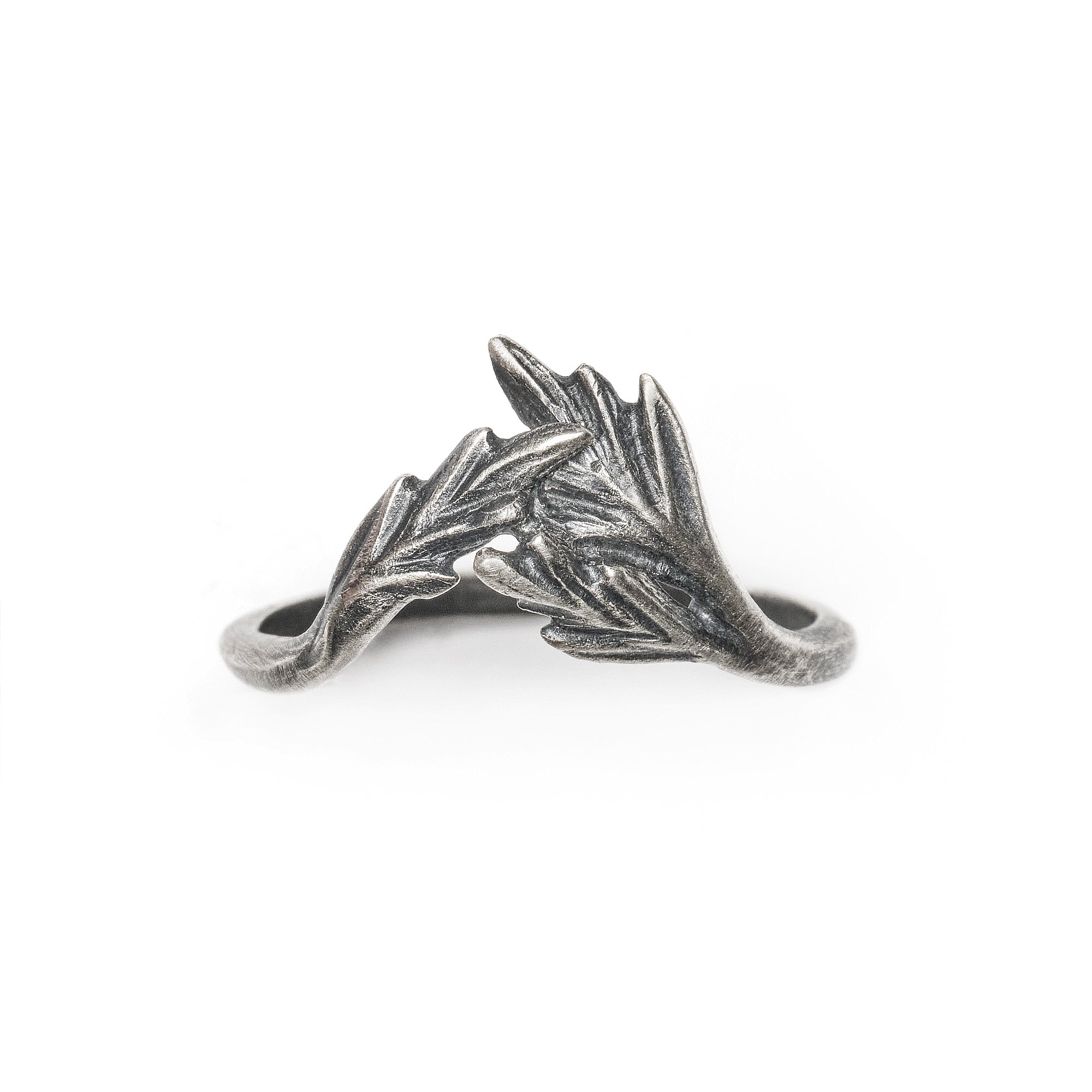 The Mugwort Sprig Nesting Band.