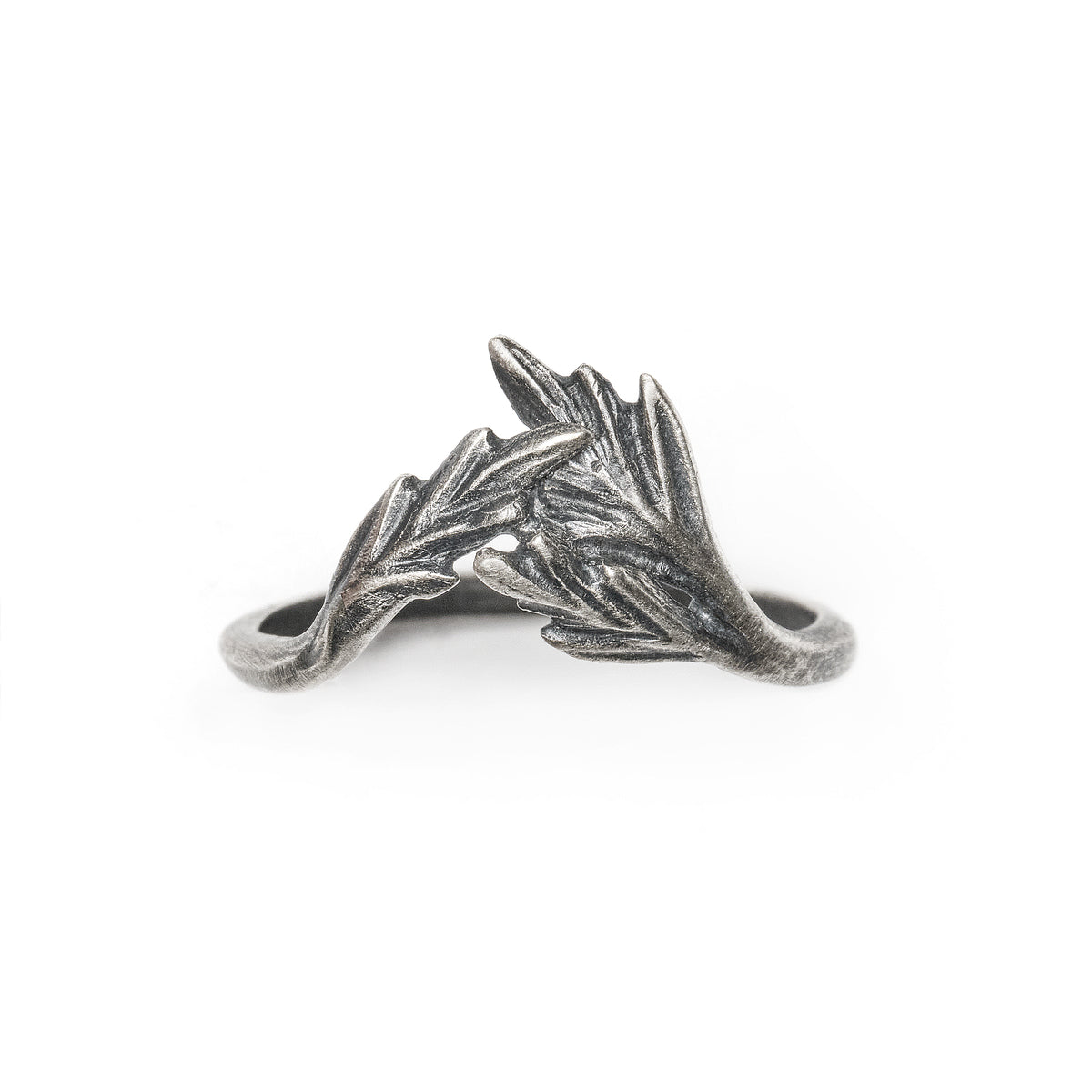 The Mugwort Sprig Nesting Band.