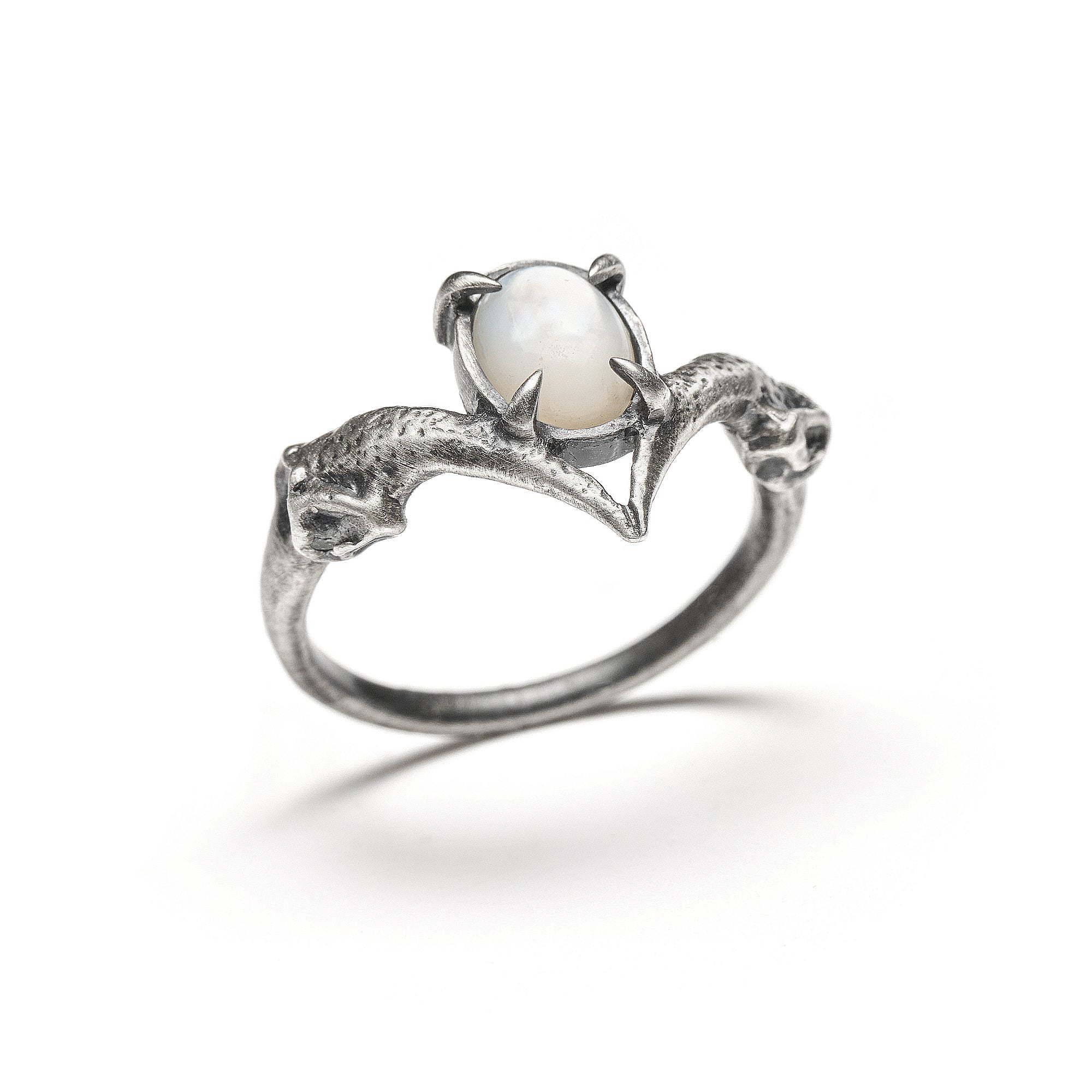 Snow Owl. Mother of Pearl Ring.  * Limited *