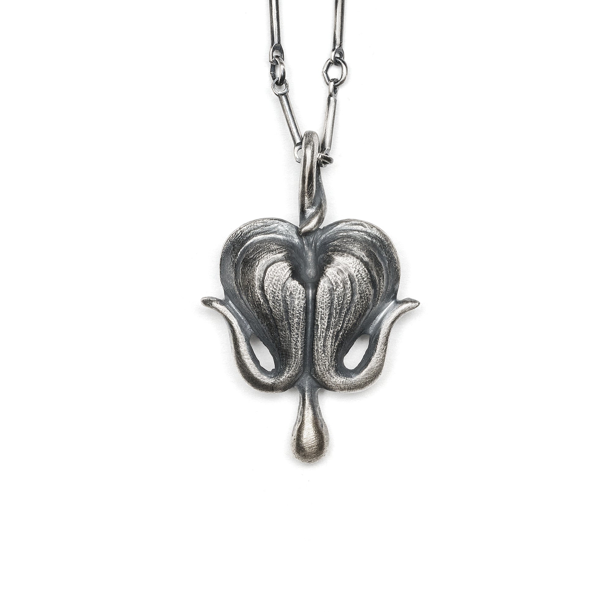 Bleeding Heart. Necklace.