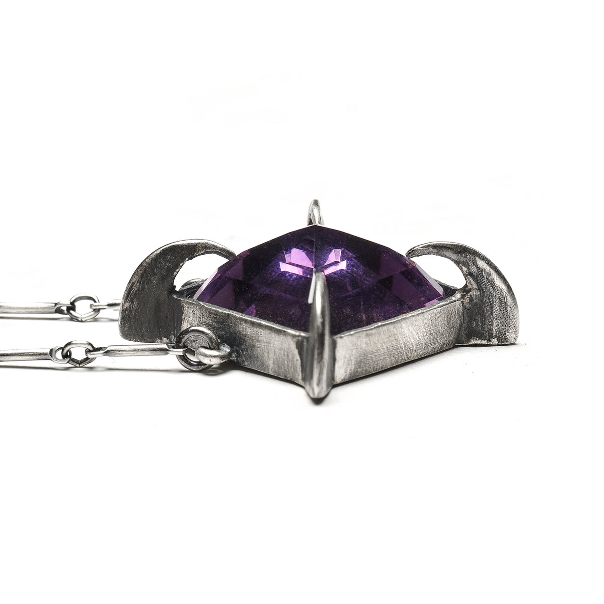 * Ready to Ship * Tomb of Memory. Cat Claws. Medium. Amethyst Necklace.