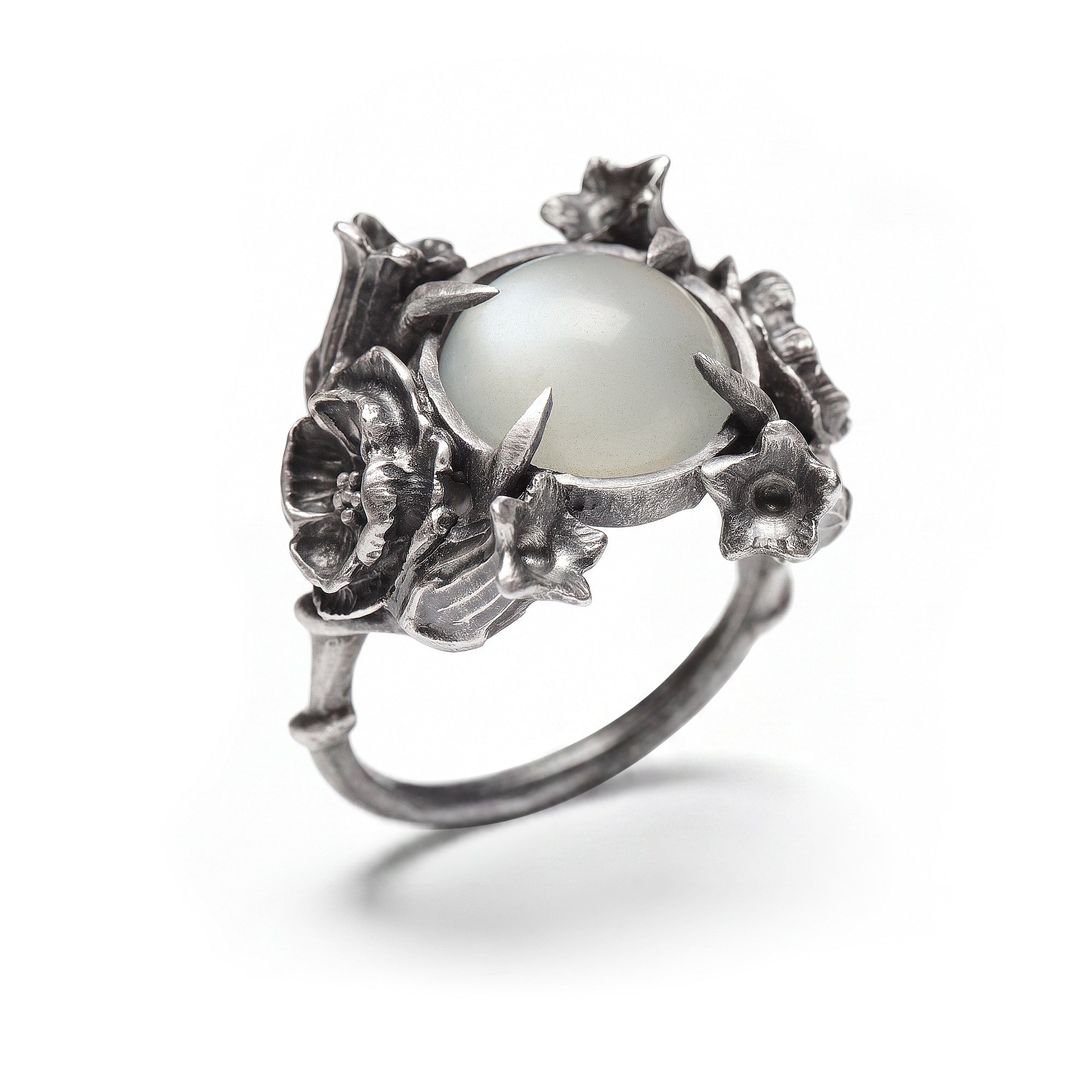 Queens of Sleep. Gray Moonstone Ring. *Limited*