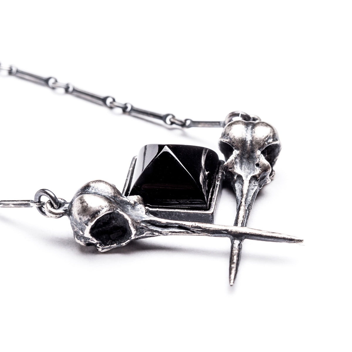 The Afterlife Tomb. Hummingbird skulls and Onyx.